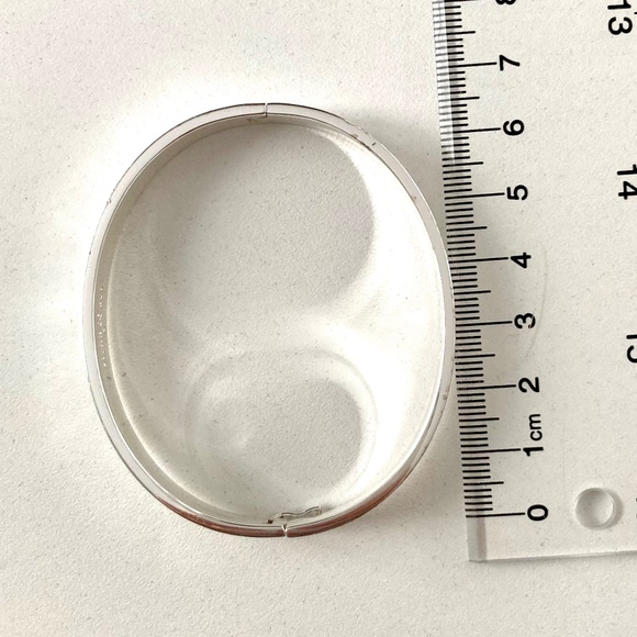 Stella & Dot Inspiration Bangle Blessed - Silver - Picture 9 of 9